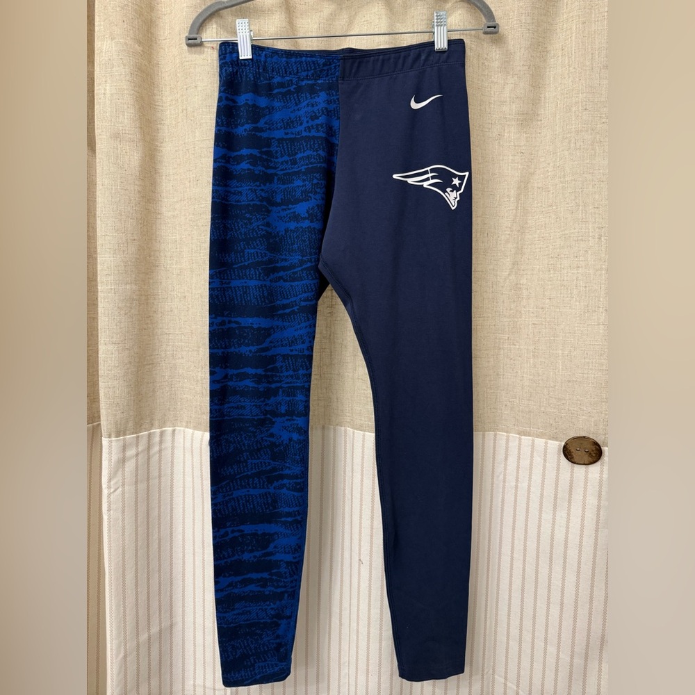 Nike New England Patriots Navy and Patterned Leggings